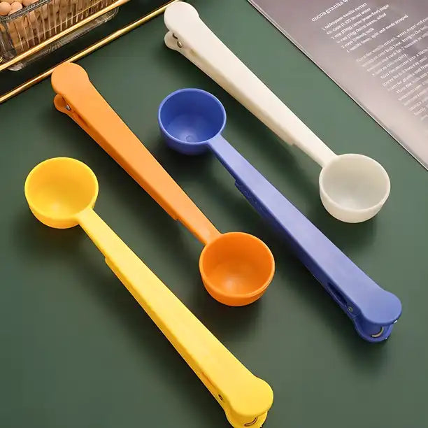 2-in-1 Clip Spoon Kitchen Tool !